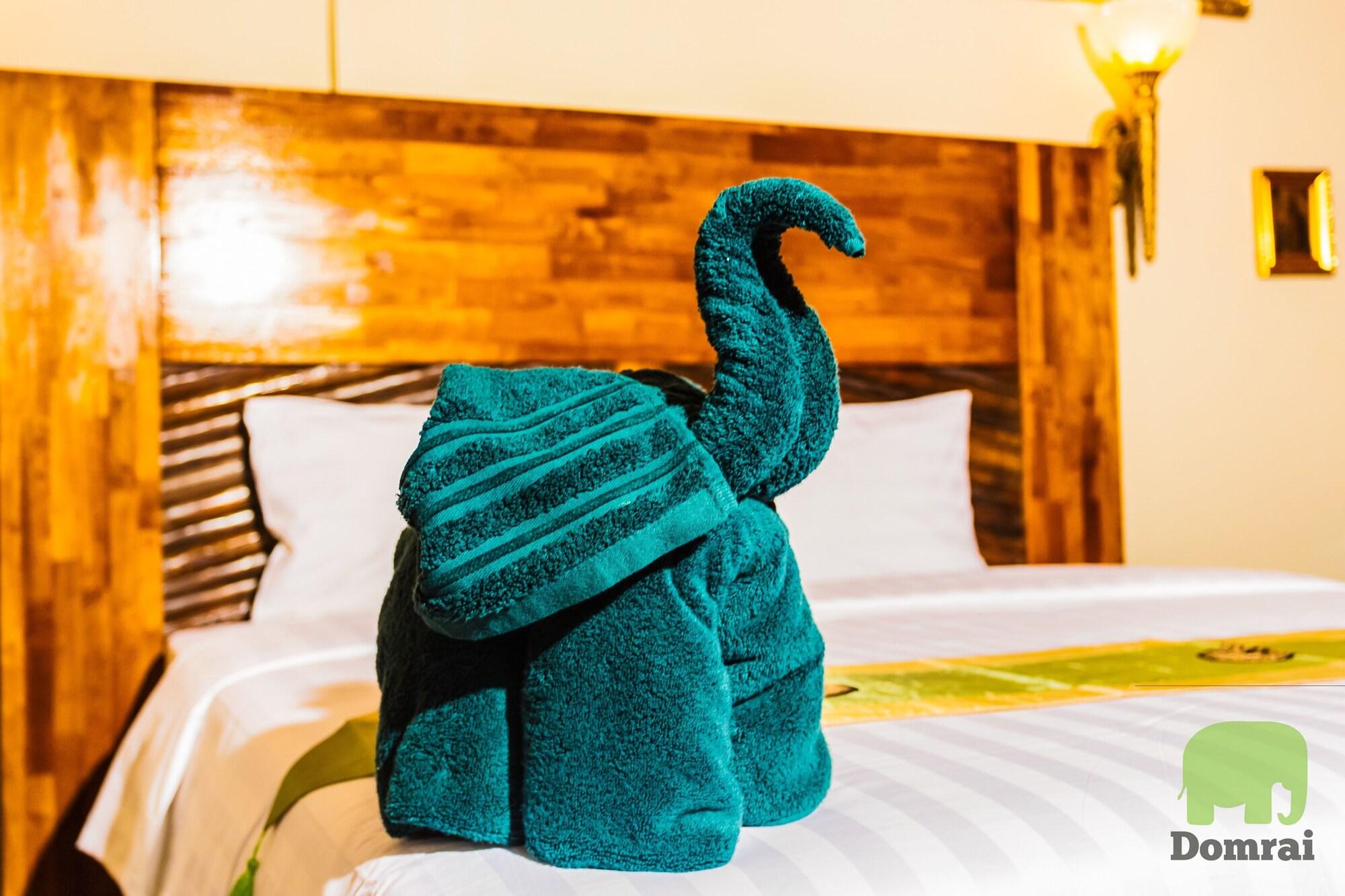 Domrai Boutique Hotel Sihanoukville Exterior photo